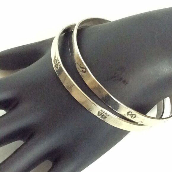 Vintage Silverplate Bangle Bracelet Set Of 2 Clover & Infinity Design - Picture 2 of 4